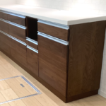 キッチン収納　人工大理石天板